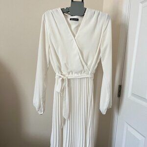White pleated dress